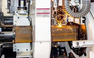 Laserschneiden.jpg