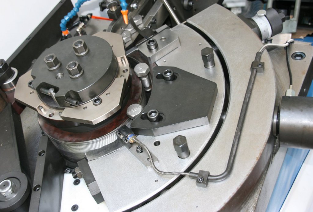 Thread rolling techniques | WIRE