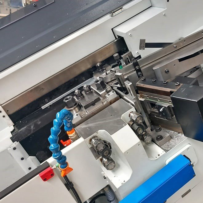 Thread Lamping Machine TLM Thread Rolling Machines | umformtechnik.net | DRAHT, WIRE ...