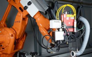 Roboter-mit-Laser.jpg