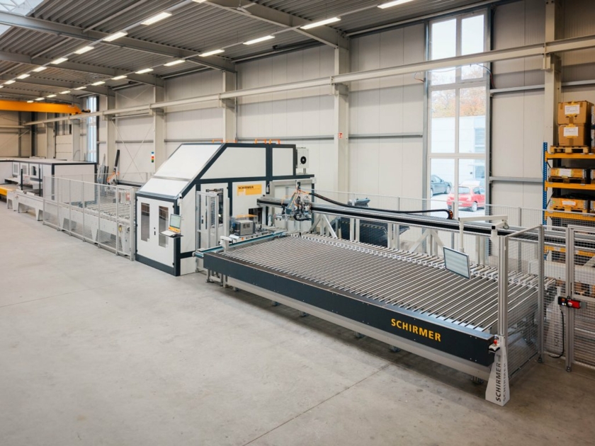 Aluminium-Bearbeitungszentrum-Copyright-Schirmer-Maschinen.jpg