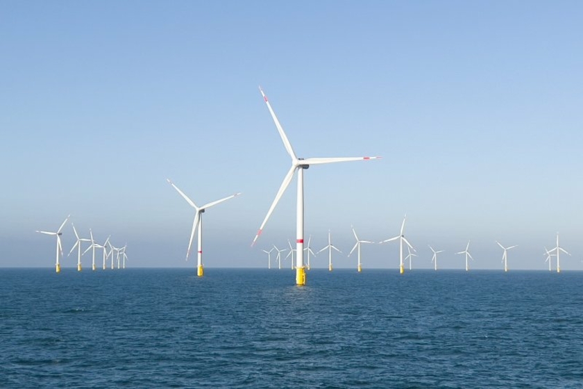 Windpark-bei-Helgoland.jpg