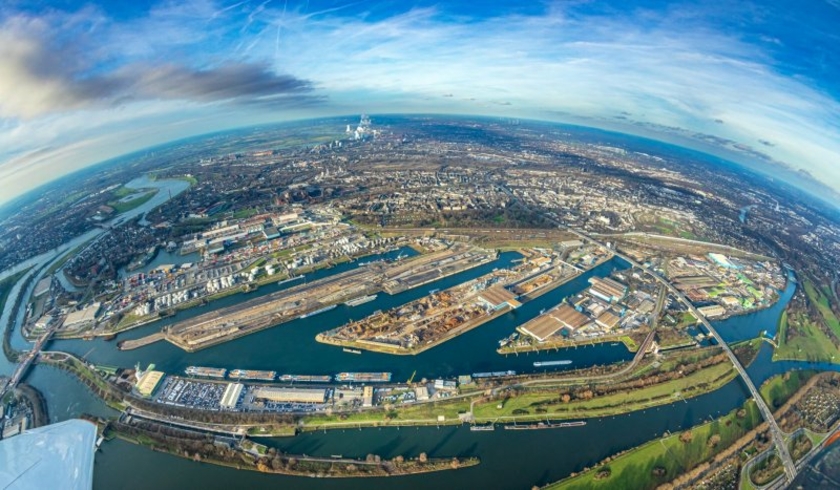 Duisburg-Hafen-Ruhrort.jpg