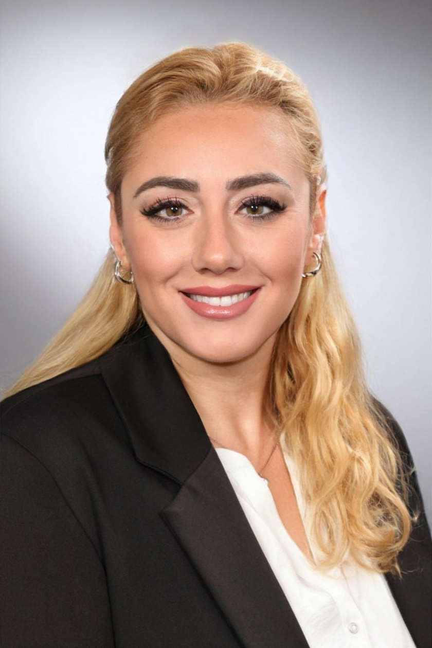 Dr--Aydin-Cantuerk-Copyright-Zeller-Gmelin.jpg