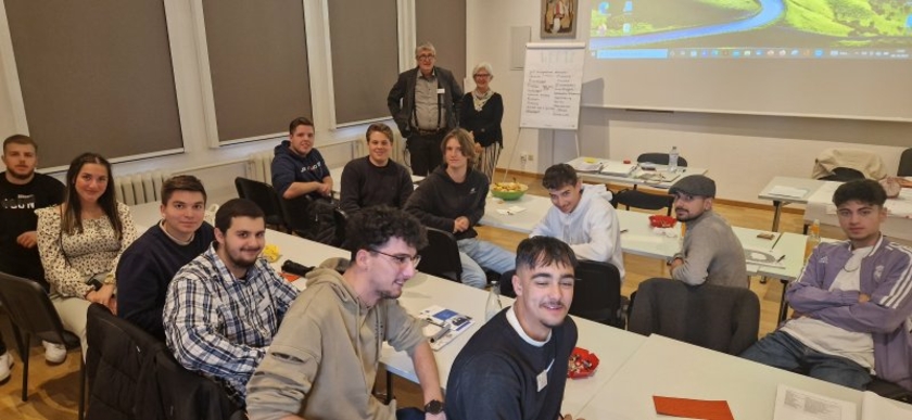 Azubi-Knigge-2022-Copyright-Netzwerkdraht.jpg