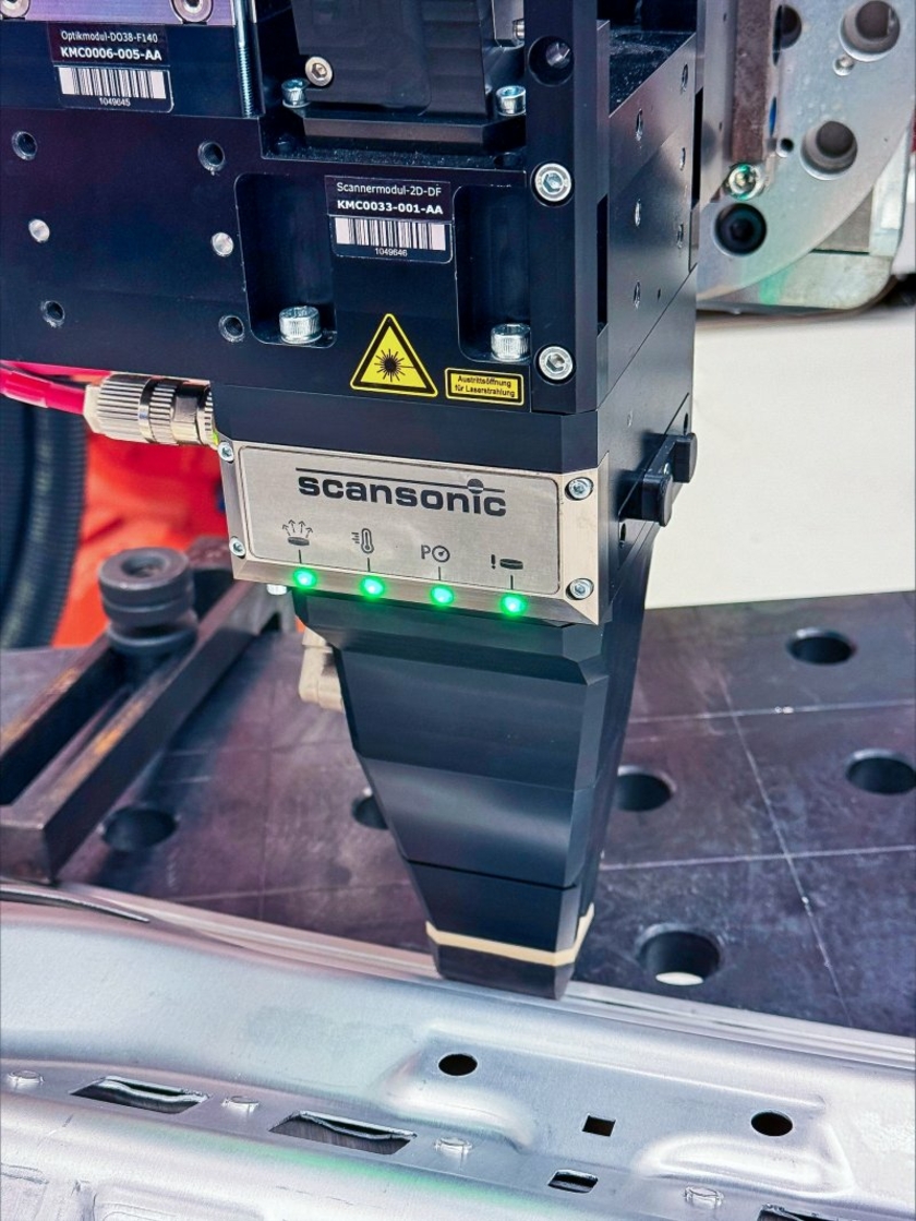 Laserschweissoptik-SCW--Copyright-Scansonic.jpg