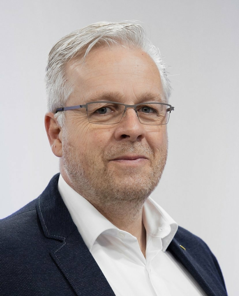 Frank-Goebels-Copyright-Jokari.jpg
