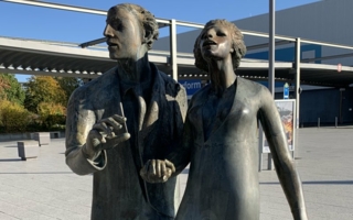 Skulptur-auf-Messepiazza-Hanno-Copyright-Tilo-Michal.jpeg