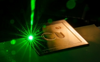 Laserstrahl-Kupfer.jpg