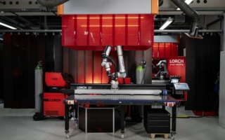Aufbau-eines-Cobotsystems-in-Auenwald-Copyright-Lorch-Schweisstechnik.jpg