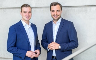 Lukas-und-Magnus-Buske--Copyright-Plasmatreat-.jpg