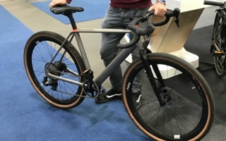 Moeve-Gravelbike-.jpg