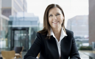 Kati-ter-Horst-President-.jpg