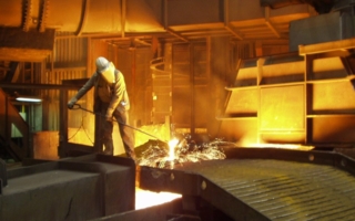 Probenehmer-am-Hochofen-von-ThyssenKrupp-Steel-in-Duisburg--Copyright-WV-Stahl-ThyssenKrupp-Steel.jpg