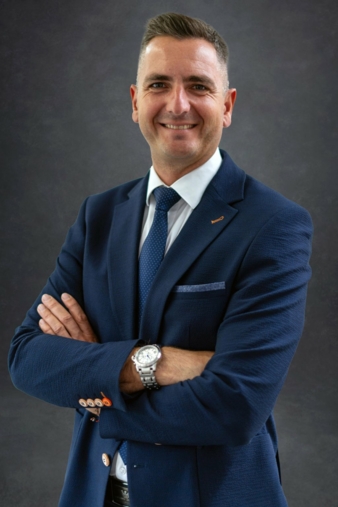 Thierry-Pietroniro-Copyright-Setic-Pourtier.jpg