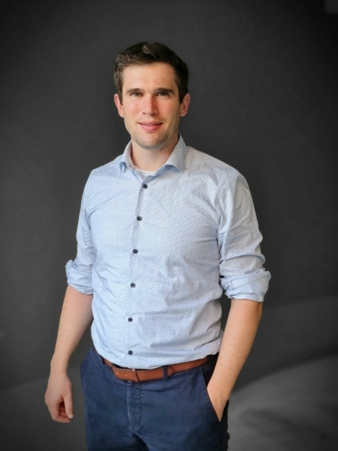 Florian-Schaede-Copyright-JFY-International.jpg