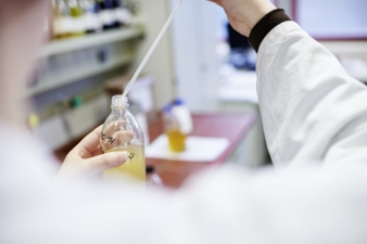 Neues-aus-dem-Lubrication-Labor-Copyright-Zeller-Gmelin.jpg