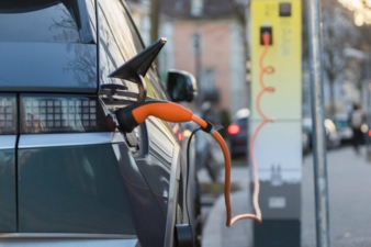 Bordnetz-E-Auto.jpg
