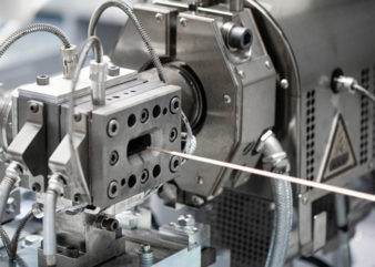 cross-head-extrusion-Copyright-Rosendahl-Nextrom.jpg