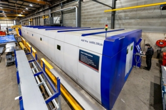 Microstep-Laserschneidanlage-Copyright-Microstep-Europa-GmbH.jpg