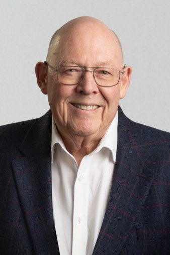 Steve-Mepsted-ManagingSales.jpg