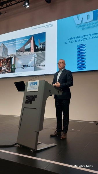Paul-Bernd-Vogtland-Copyright-VDFI-Andres-Weinrich.jpg