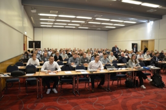 Impression-vom-NE-Drahtforum.jpg