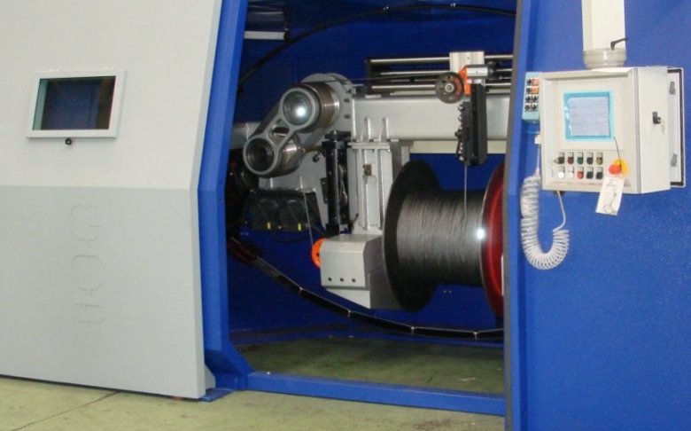 New, highly technological double twist strander