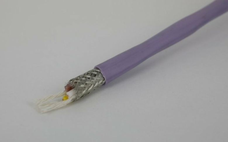 Industrial yarns for cable and steel wire rope manufacturers
