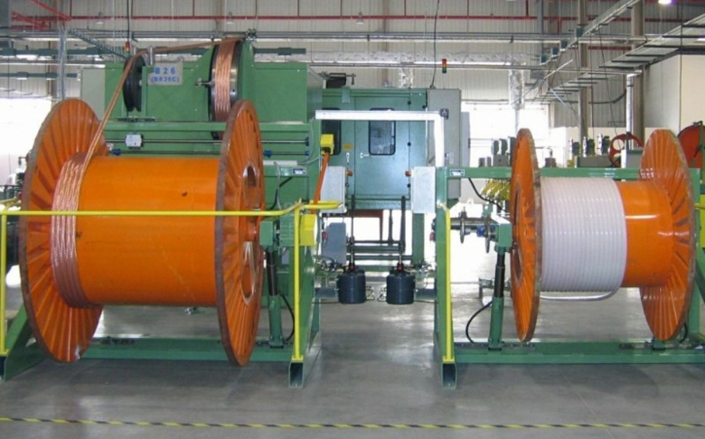 Payoffs and takeups for braiding and spiralling machines