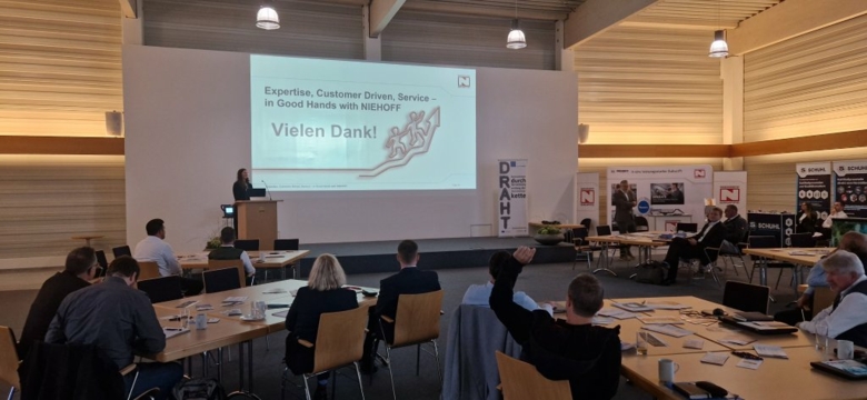 Erfolgreicher Auftakt einer neuen Branchenplattform