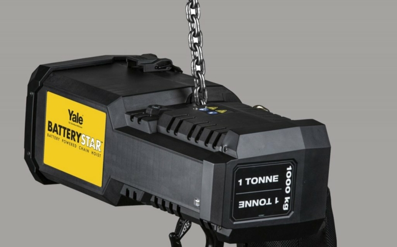 Moving loads up to one metric ton