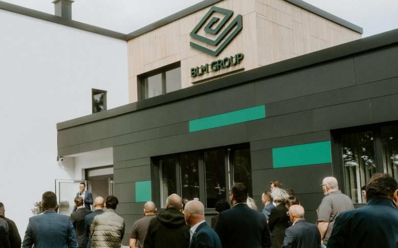 BLM Group weihte neue Vertriebs- und Service-Zentrale in Unna ein