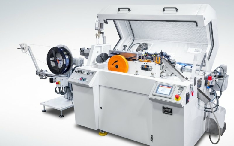Rotary straightening and precise cutting of even the thinnest wires 