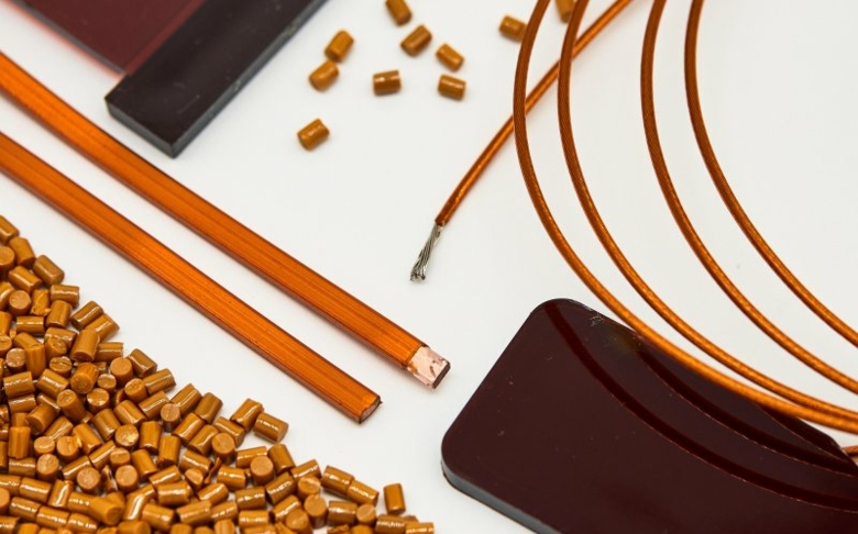 Polyimide coated magnet wires